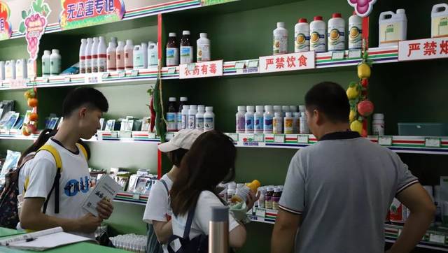 【海氣|三下鄉(xiāng)】中國(guó)海洋大學(xué)青島旱災(zāi)調(diào)研隊(duì)第三日活動(dòng)紀(jì)實(shí) 聚焦林業(yè)產(chǎn)品銷售困境與轉(zhuǎn)型探索